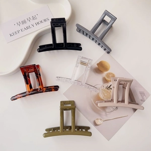 Minimalist geometric acrylic hair claw clips in 6 assorted colors for women hair styling