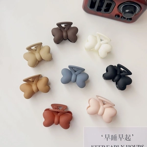 Pinces à Cheveux Griffes Papillon Nœud Mat Style Coréen pour Femmes Petits Accessoires en Résine Mini Barrettes Latérales Géométriques