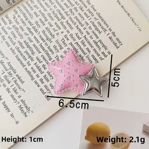 Pink Y2K star hair clip with glitter details and silver accent, size 6.5cm by 5cm