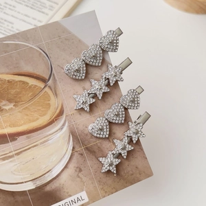 Funkelndes Strass-Haarspangen-Set mit Stern- und Herzmotiven in elegantem Silber