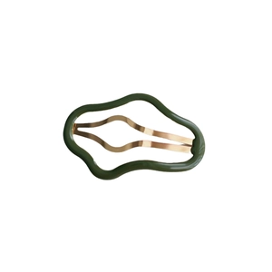 Fermaglio per capelli ondulato verde scuro a forma di nuvola con anima in metallo dorato