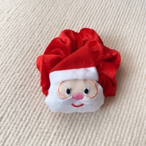 Weihnachts-Haargummi mit Plüsch-Weihnachtsmann auf rotem Samt-Elastic-Band