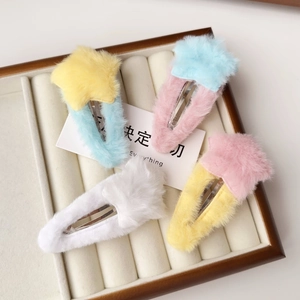Barrette Étoile en Peluche Douce Clip BB Étoile en Fausse Fourrure Mignonne pour Filles Femmes Accessoire d'Hiver