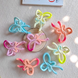Dolce Pinza per Capelli a Farfalla Sfumata in Resina Traforata Fermaglio a Squalo alla Moda per Donna Accessori per Capelli