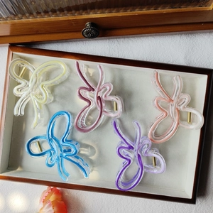 Lot de 5 pinces à cheveux papillon aux couleurs dégradées avec ressorts en métal doré
