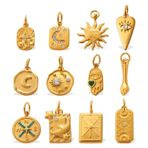 12er-Set goldene Vintage-Anhänger mit Sonne, Mond, Auge und Kompass für DIY-Schmuck