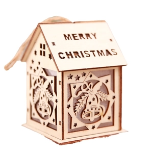 Maison de Noël en bois découpé au laser avec texte Merry Christmas et motifs d'étoiles