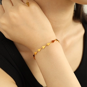 Minimalist wheat ear gold triangle necklace and bracelet set for women fashion