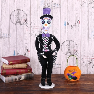Figurine de marié squelette gothique avec chapeau haut de forme violet pour Halloween