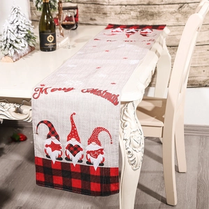 Weihnachts-Tischläufer mit Wichtel-Motiv, Merry Christmas Text und Karomuster