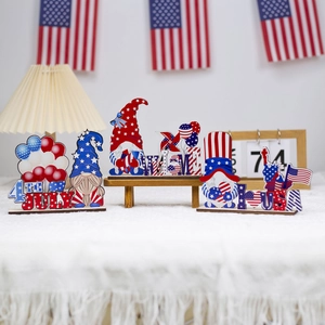 Ornement Bureau Bois Gnome Jour de l'Indépendance 4 Juillet Patriotique USA Étoiles Rayures Décoration Maison Fête