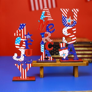 Set decorativo in legno per l'Indipendenza con temi 4 Luglio America USA festosi