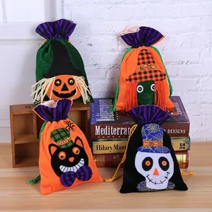 Halloween Velvet Candy Bag Drawstring Gift Bag For Kids Pumpkin Witch Skeleton Black Cat Pattern Holiday Party Favor Goodie Bag
