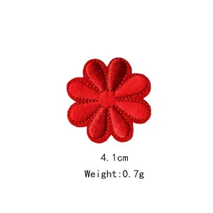 Red daisy flower embroidery patch 4.1cm diameter with 0.7g lightweight cotton texture