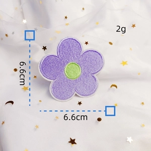 Pastel purple flower embroidery patch for DIY clothing accessories, 6.6cm x 6.6cm