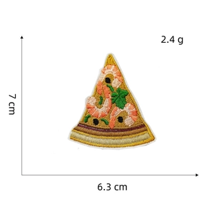 Detailed embroidery dimensions of the 7cm pizza patch showing width and weight specs