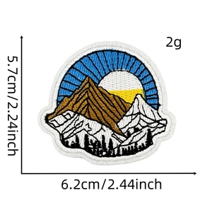 Detailed size specifications for outdoor mountain embroidery patch, 6.2cm x 5.7cm dimensions