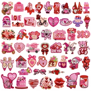 Patch da Ricamo per San Valentino Cuore Gnomo Labbra Lettera Applicazioni da Stirare per Abbigliamento Zaino Bagaglio Cappello Decorazione Fai Da Te