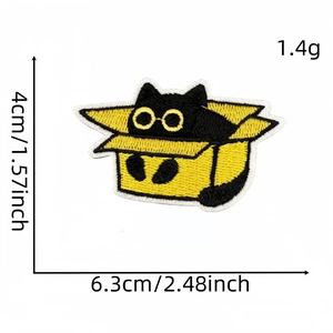 Embroidered black cat in box patch with size measurements 4x6.3cm and 1.4g weight