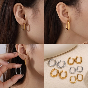 Boucles d'oreilles créoles ovales minimalistes en acier inoxydable doré et argenté