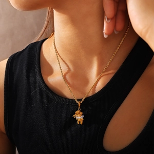 Luxurious 18K gold plated rope chain necklace with pearl-beaded teddy bear pendant