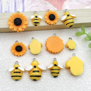 Pendentifs tournesol et abeille en résine avec anneaux argentés pour boucles d'oreilles DIY