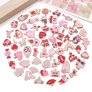 DIY Valentinstag Herz Anhänger Set mit rosa Emaille Charms für Schmuckherstellung