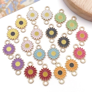 Colorful enamel daisy flower connectors in gold plating for DIY jewelry making