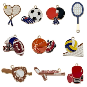Lot de 10 breloques de sport assorties en émail pour la fabrication de bijoux DIY