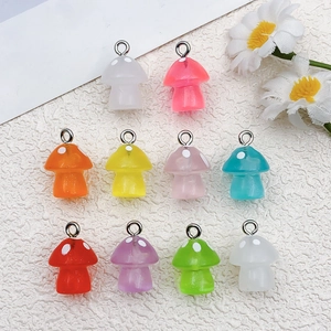 Colgantes de resina con forma de seta de colores para creación de joyería artesanal DIY
