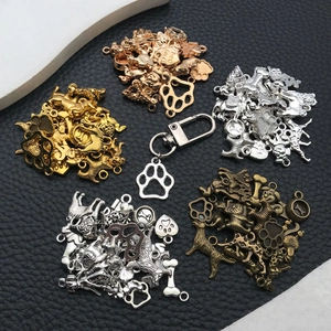 Pendentifs chien et pattes en alliage 5 couleurs pour bijoux et porte-clés DIY