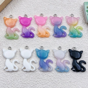 Resin Cat Pendants Gradient Glitter Charms For DIY Jewelry Making Necklaces Bracelets Earrings Keychains Cartoon Accessories