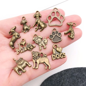 Lot de breloques chien bronze vintage avec empreintes de pattes et motifs cœur pour bijoux