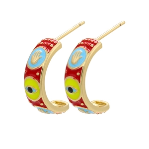 Boucles d'oreilles créoles C émaillées colorées avec main de Fatma et mauvais œil