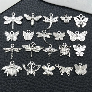 Zinc Alloy Insect Charms Butterfly Bee Dragonfly Pendants For DIY Jewelry Making Necklaces Bracelets Keyrings Assorted Designs