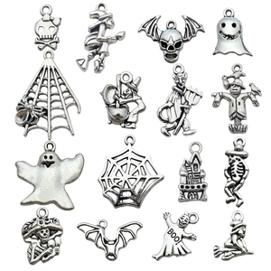 Halloween Zinklegering Cartoon Schedel Geest Vleermuis Spin Bedeltjes Voor DIY Sieraden Maken Antiek Zilver Hangers Accessoires