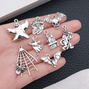 Halloween bedels set in antiek zilver met spook vleermuis en schedel voor DIY sieraden