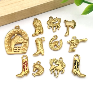 Pendentifs cowboy dorés en acier inoxydable avec bottes et fers à cheval pour bijoux DIY créatifs
