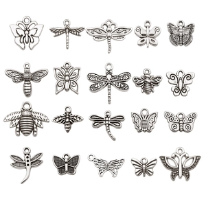 Colgantes de Insectos de Aleación de Zinc Vintage Formas Mariposa Libélula Abeja Huecos Accesorios Joyería DIY