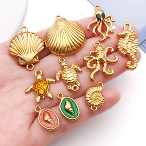 Pendentifs animaux marins en acier inoxydable avec tortue poulpe et motifs de coquillage