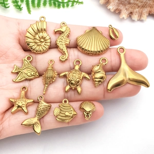 Gouden roestvrijstalen oceaanbedeltjes met schelp zeester en schildpad voor diy sieraden