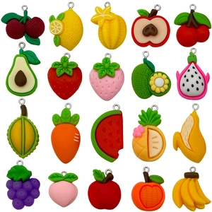 Ciondoli in Resina di Frutta di Simulazione Avocado Fragola Banana Anguria Ciondoli per DIY Bracciale Collana Portachiavi Gioielli
