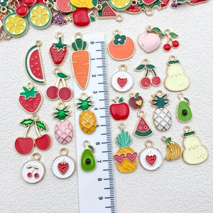 Pendentifs colorés en émail fruits et légumes pour la création de bijoux DIY