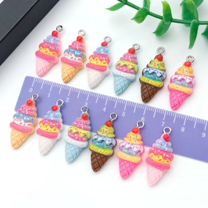 Lot de 12 breloques cornets de glace fraise en résine avec anneaux pour bijoux DIY