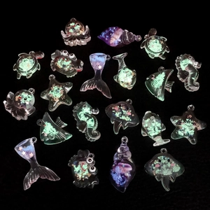 Pendentifs DIY en acrylique tortue de mer et hippocampe violets avec paillettes