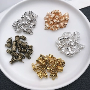 Détail de perles tubulaires en métal gaufré vintage pour dreadlocks et bijoux en 5 couleurs