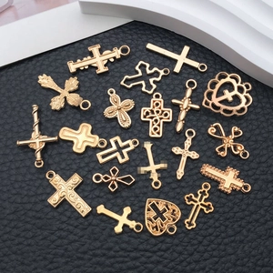 Assorted vintage gold-plated alloy heart and cross pendants for DIY jewelry making