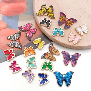 Bunte Schmetterlings-Anhänger aus Legierung für DIY Halsketten und Armbänder