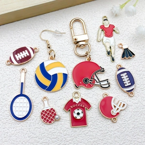 Pendentifs de sport colorés en alliage : football, basket et volley pour bijoux DIY