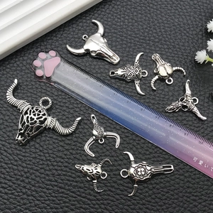 Collection de pendentifs tête de mort de taureau argentés vintage pour bijoux DIY